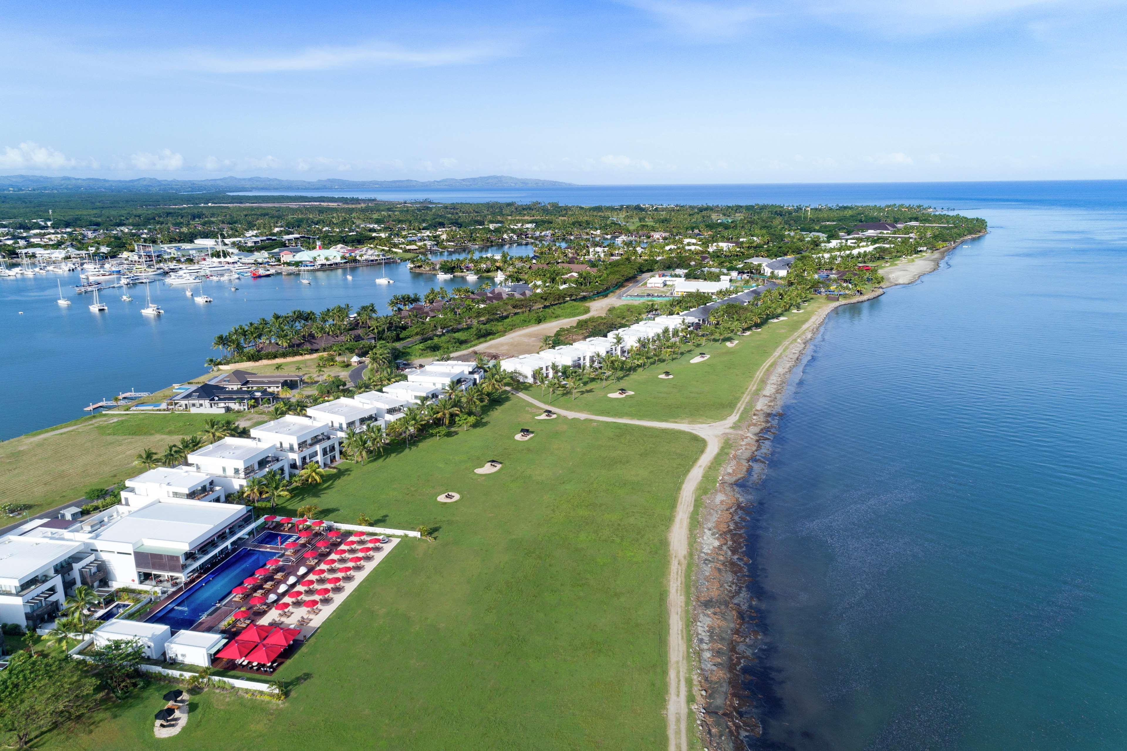 Hilton Fiji Beach Resort And Spa Denarau Island Экстерьер фото Aerial view of the resort