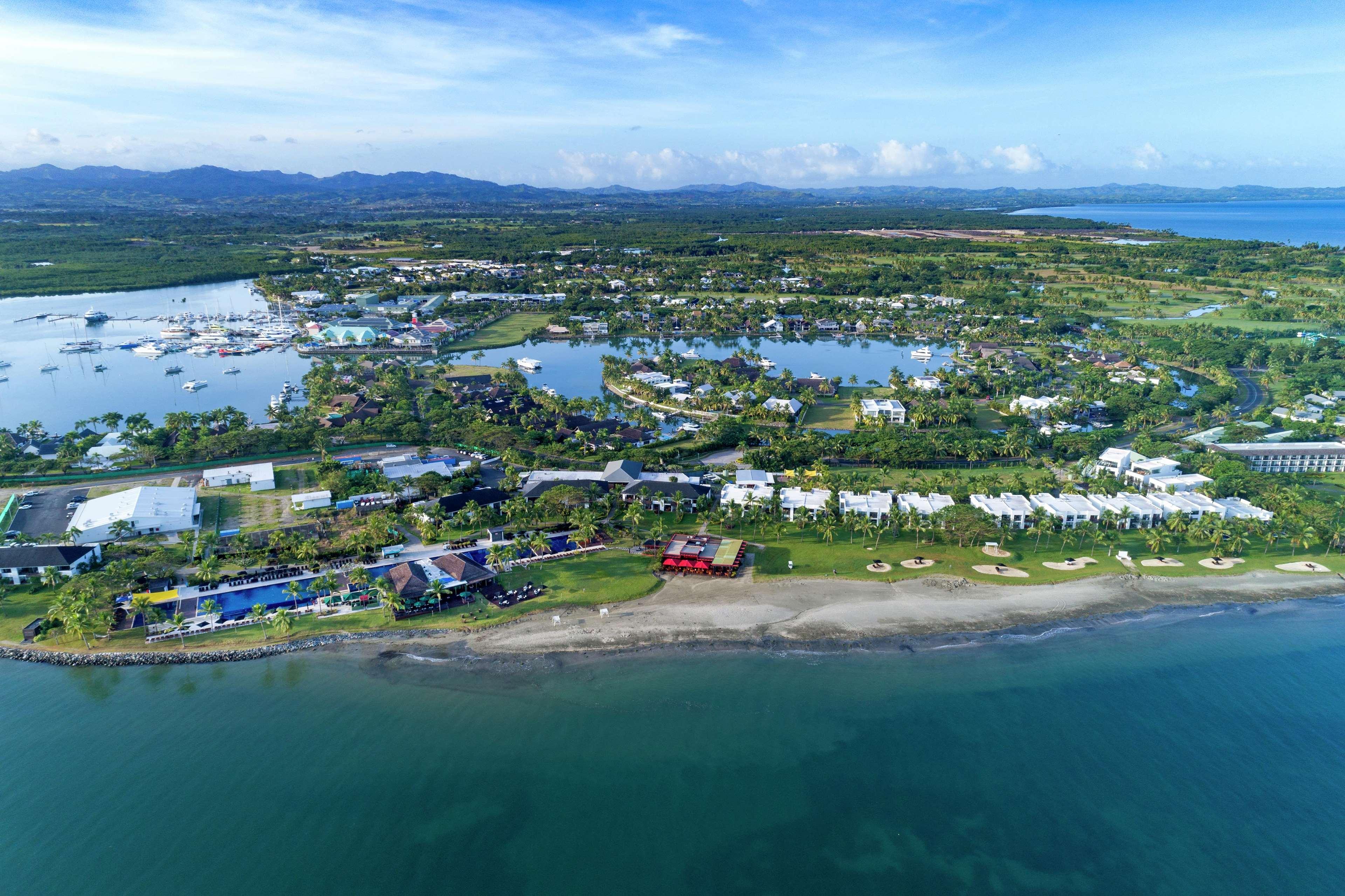 Hilton Fiji Beach Resort And Spa Denarau Island Экстерьер фото Aerial view of the town of La Romana